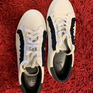 Tory Burch Ruffles sneakers